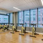 Kendall Sq Studio W Gym Wd By Mit Mgh River Bos-67