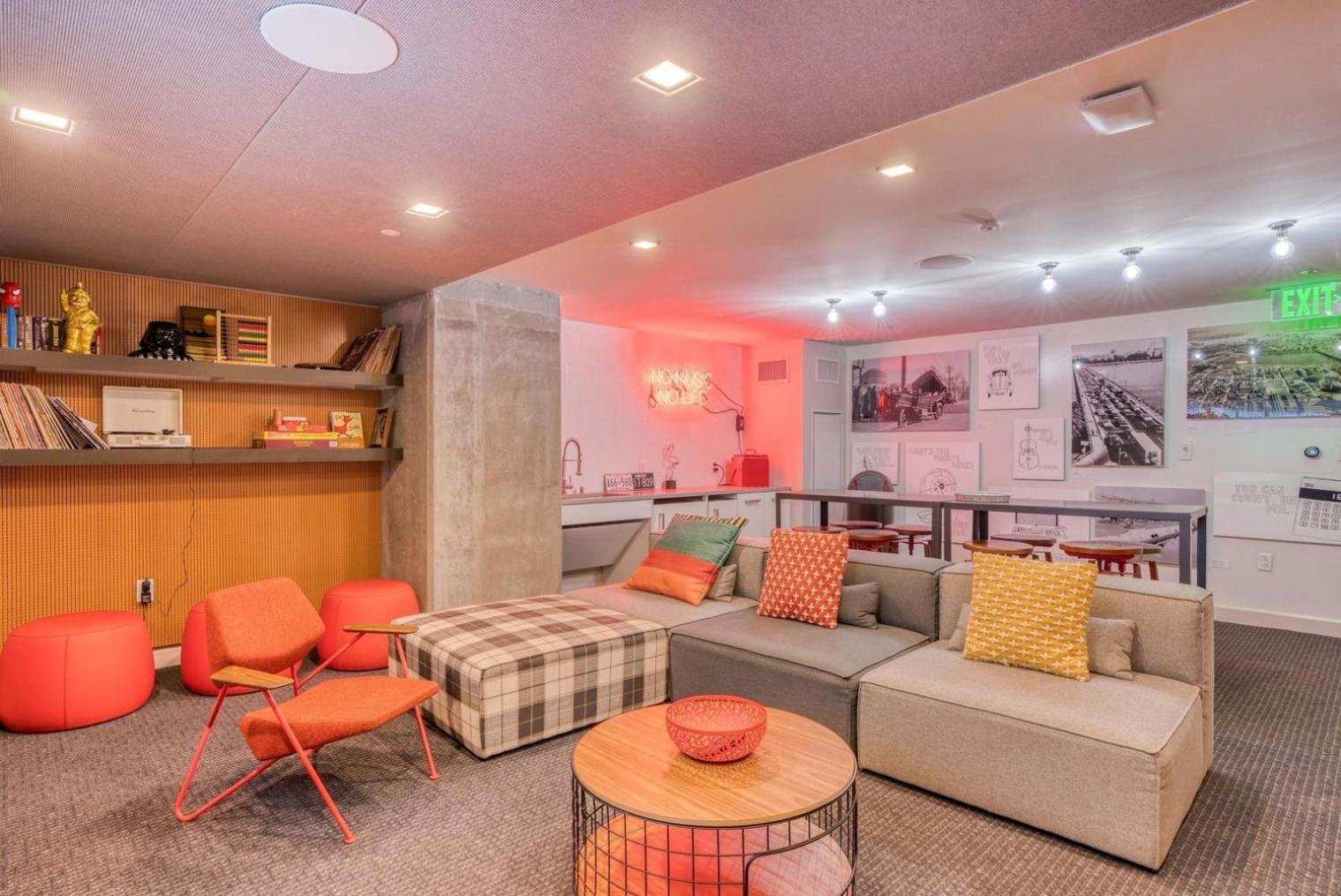 Kendall Sq Studio W Gym Wd By Mit Mgh River Bos-67 *